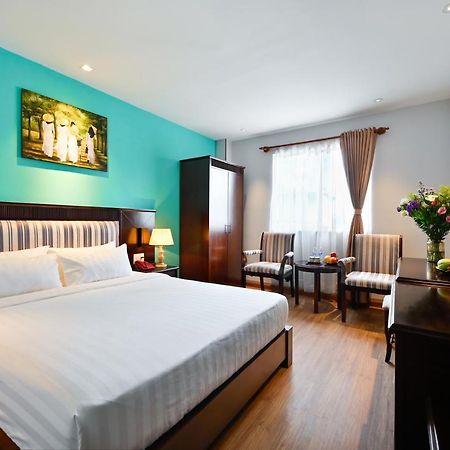 Cherry Central Hotel- Near Opera House Ho Chi Minh-stad Buitenkant foto