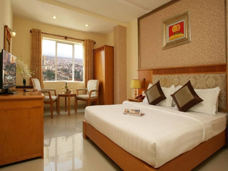 Cherry Central Hotel- Near Opera House Ho Chi Minh-stad Buitenkant foto