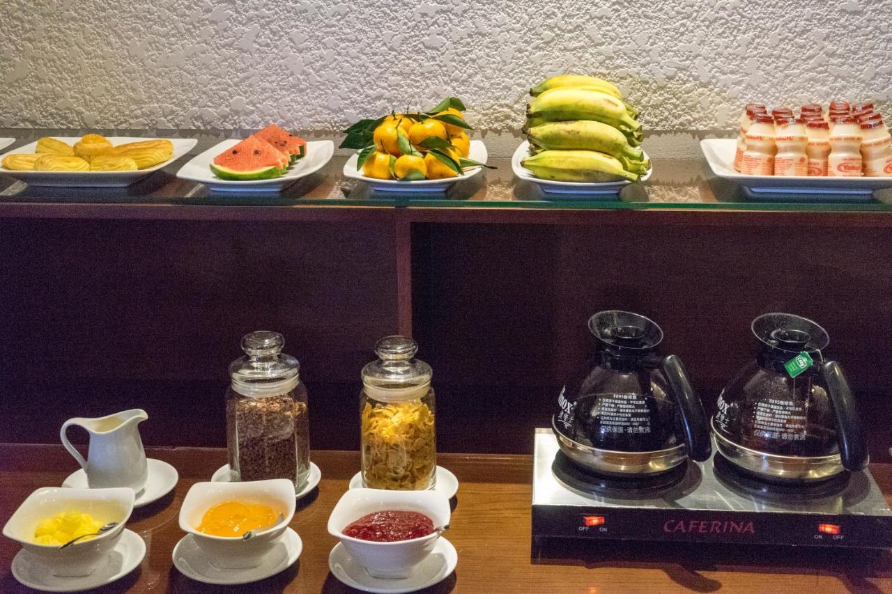 Cherry Central Hotel- Near Opera House Ho Chi Minh-stad Buitenkant foto