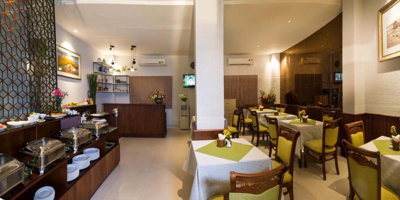 Cherry Central Hotel- Near Opera House Ho Chi Minh-stad Buitenkant foto
